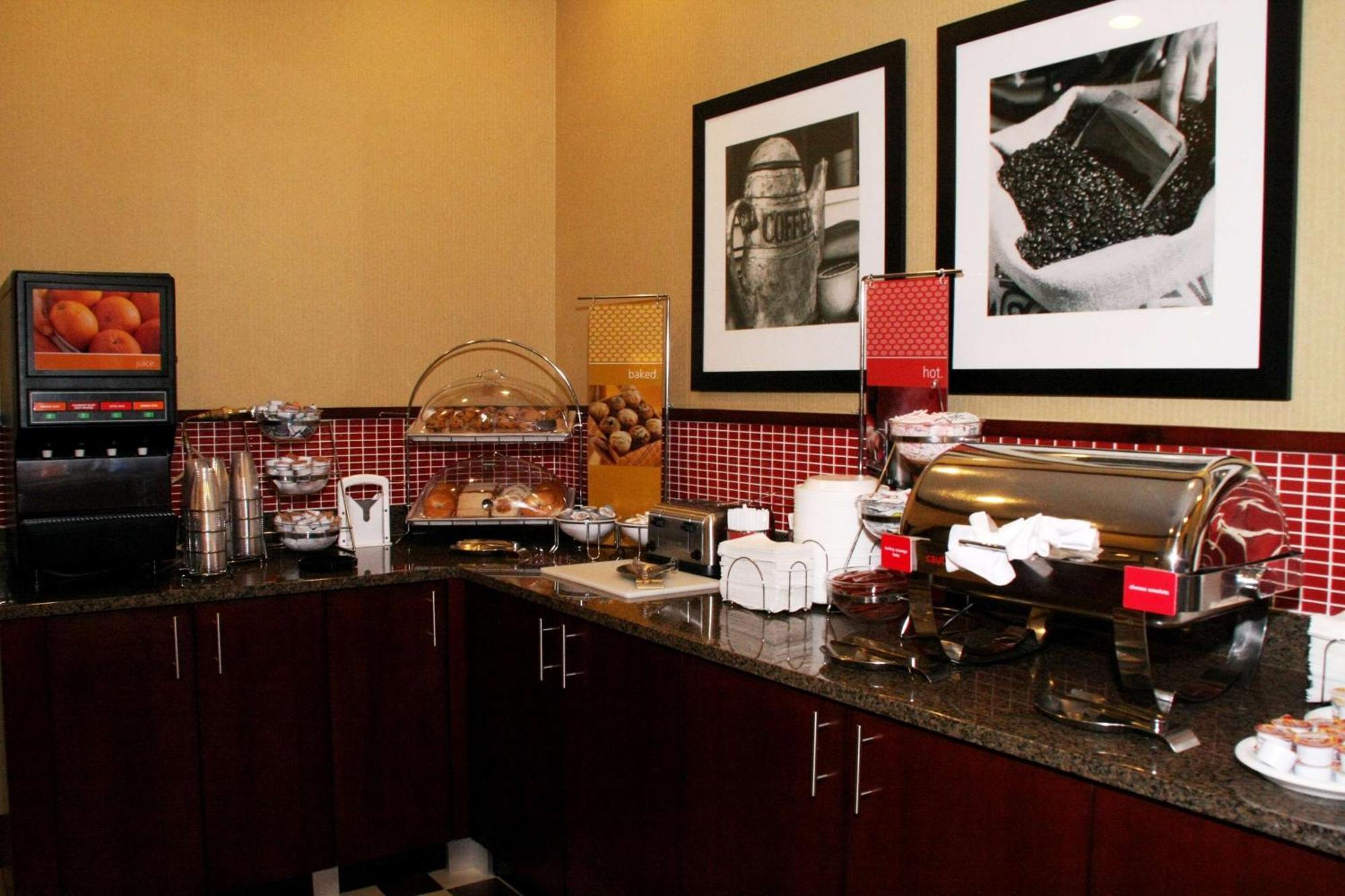 Hampton Inn Baltimore/Глен-Берни Экстерьер фото